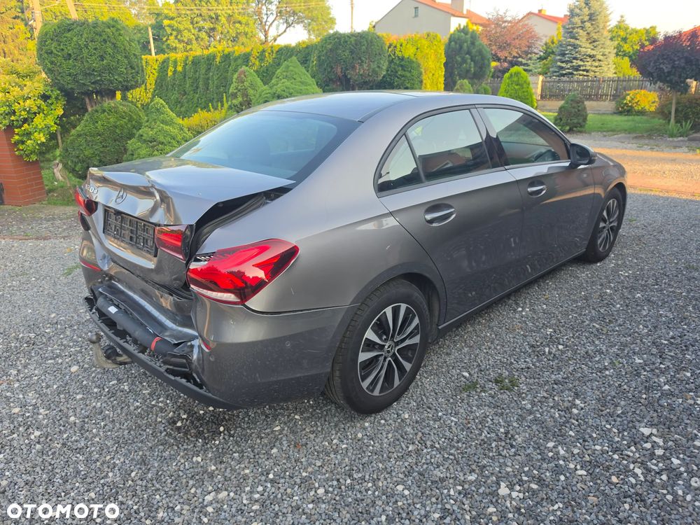 Mercedes-Benz Klasa A 200 d 8G-DCT Style - 4