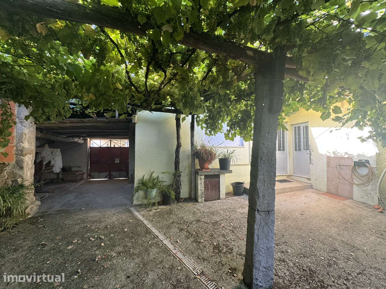 Moradia Isolada em Cucujães - Grande imagem: 2/23
