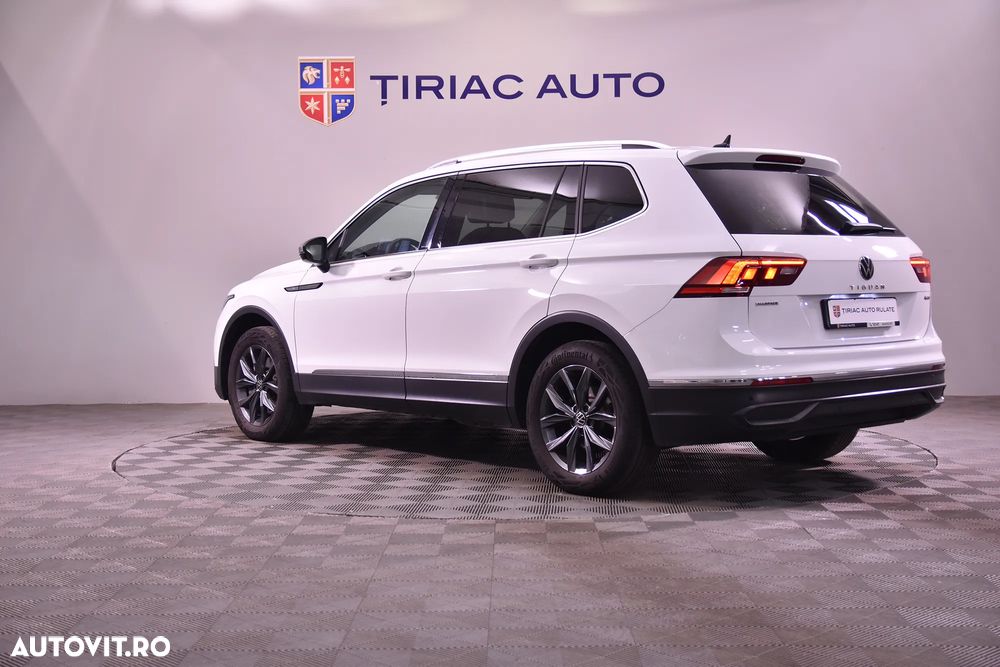 Volkswagen Tiguan - 4