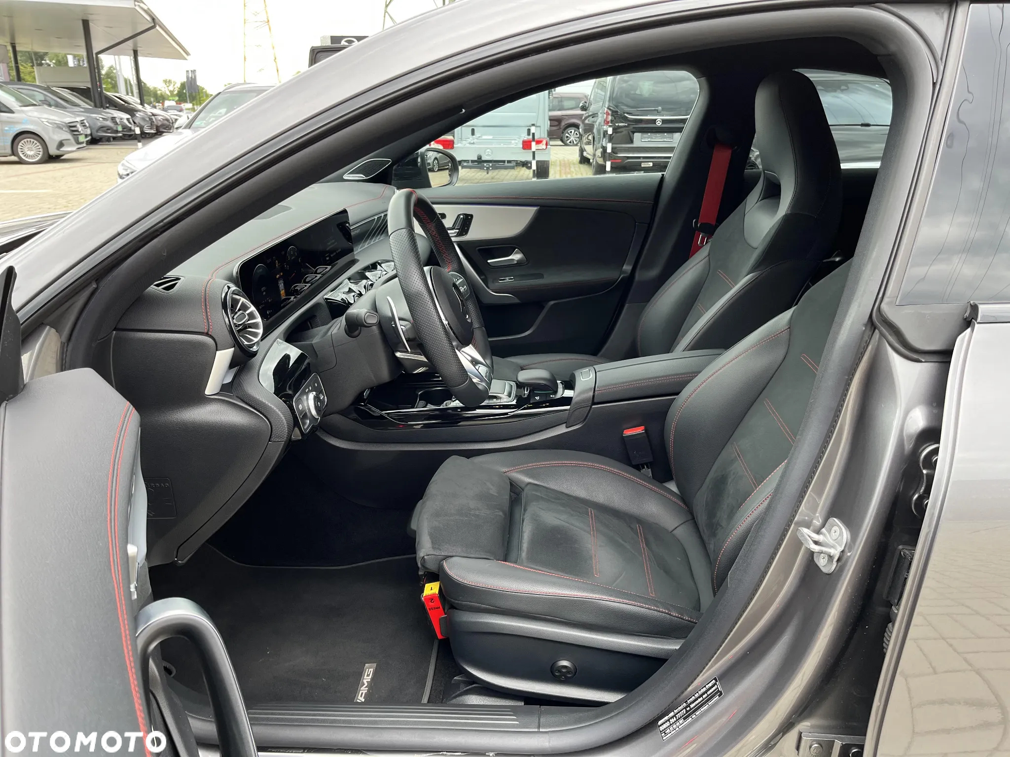 Mercedes-Benz CLA AMG 35 4-Matic 7G-DCT - 13