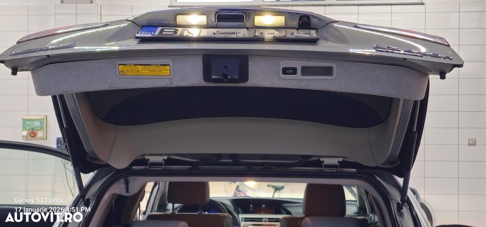 Lexus Seria RX - 28