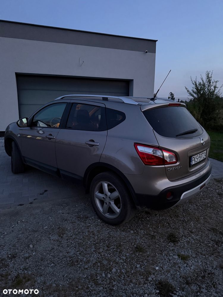Nissan Qashqai - 7