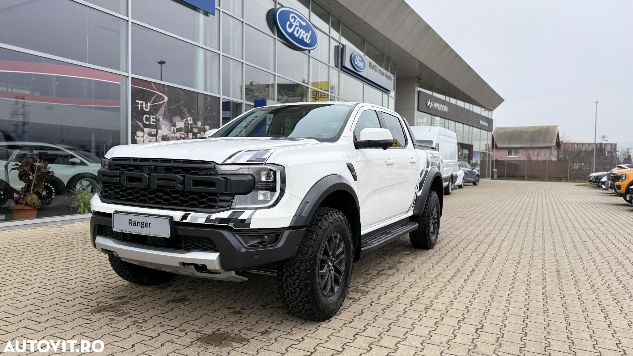 Ford Ranger Pick-Up 3.0 EcoBoost 288 CP 4x4 Cabina Dubla Raptor Aut. - 6