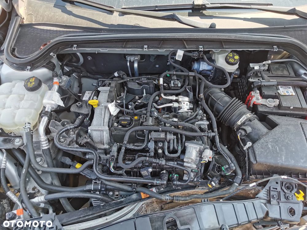 Ford Focus SW 1.0 EcoBoost Hybrid ACTIVE DESIGN - 9