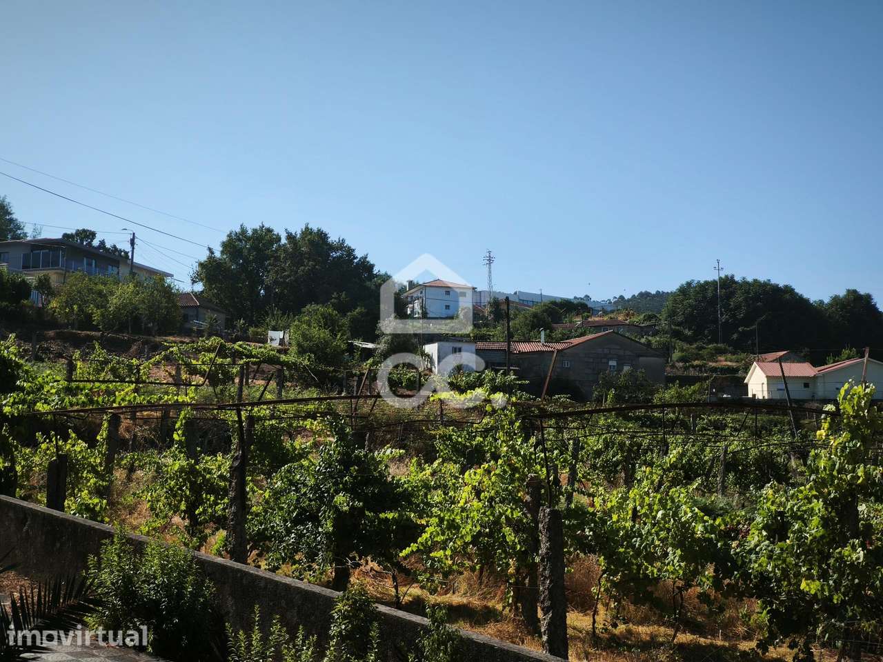 Terreno de construção em Candoso São Martinho - Grande imagem: 3/9