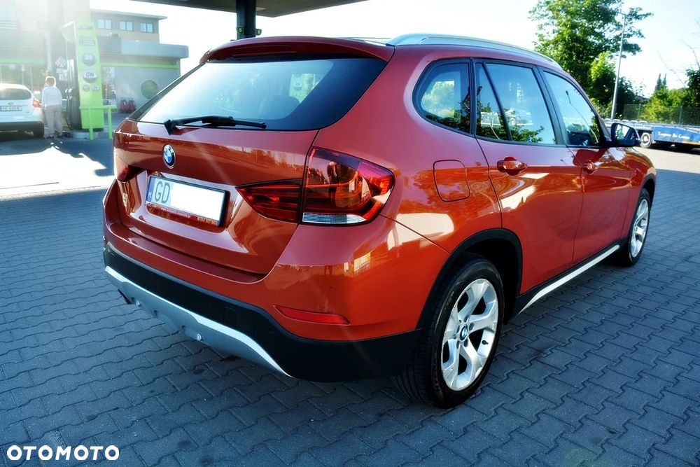 BMW X1 sDrive18i Sport Line - 5