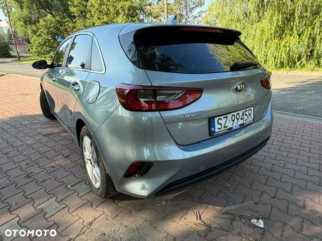 Kia Ceed - 4