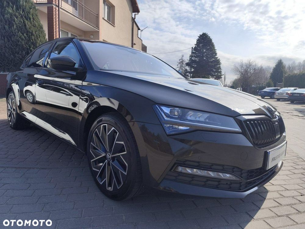 Skoda Superb 2.0 TSI 4x4 L&K DSG - 8