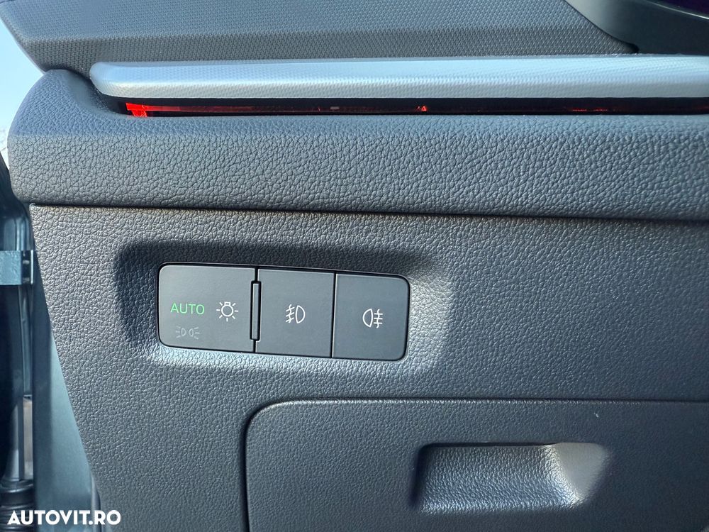 Skoda Octavia 2.0 TDI DSG Ambition - 19