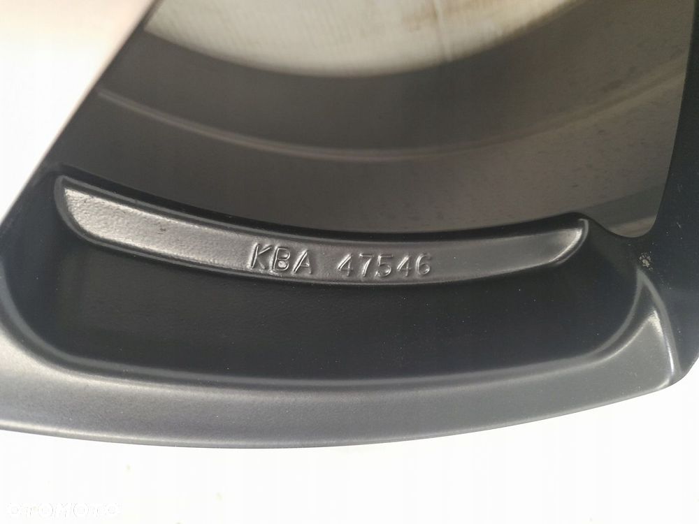 Felga aluminiowa RCD KBA47546 5X112 17 ET35 - 2