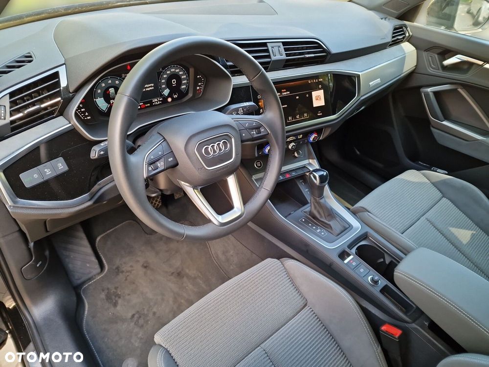 Audi Q3 35 TFSI mHEV S-Line S tronic - 10