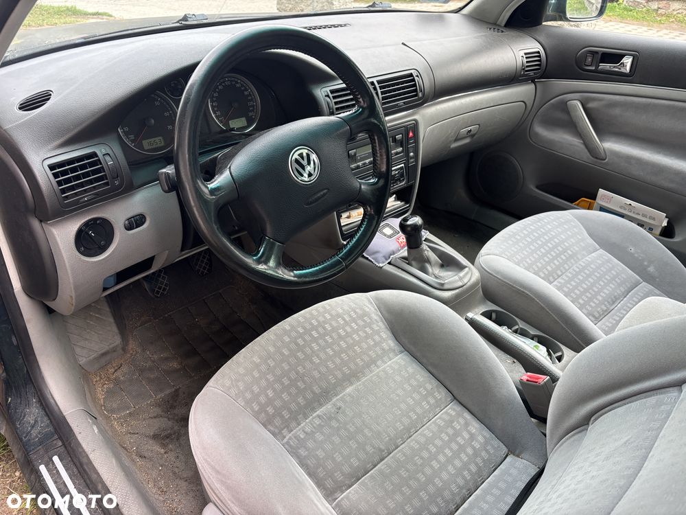 Volkswagen Passat - 7