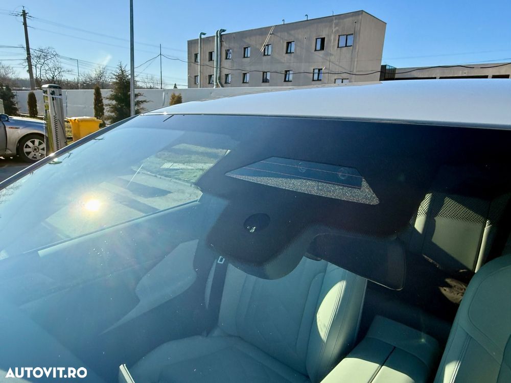 BMW Seria 5 550e xDrive AT PHEV - 22