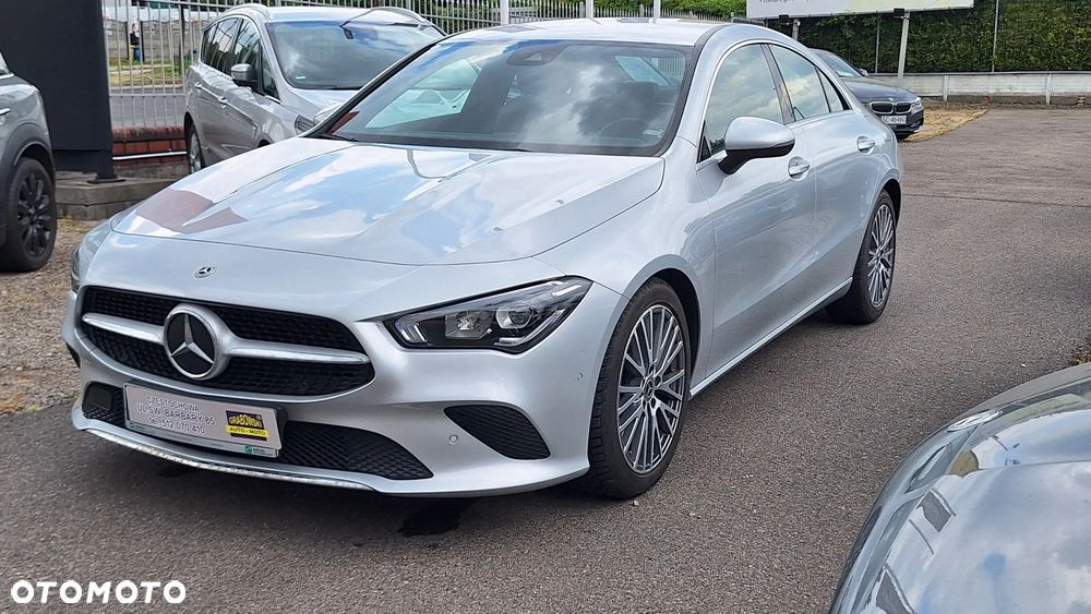 Mercedes-Benz CLA 200 7G-DCT - 3