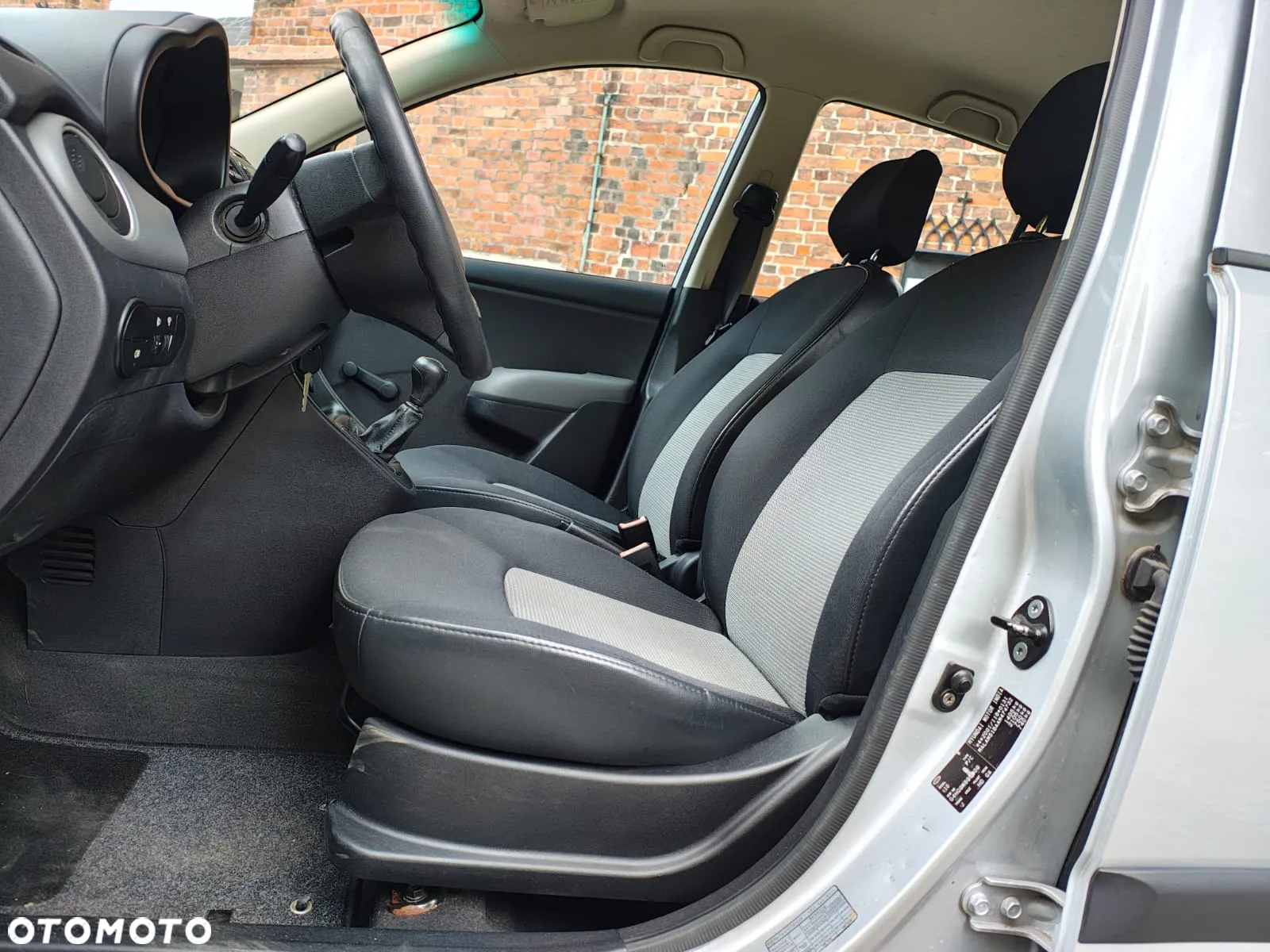 Hyundai i10 1.1 Classic - 8