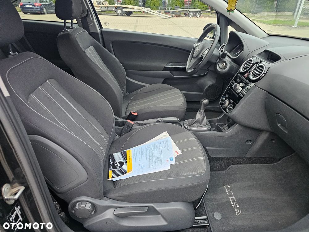 Opel Corsa 1.4 16V Sport - 15