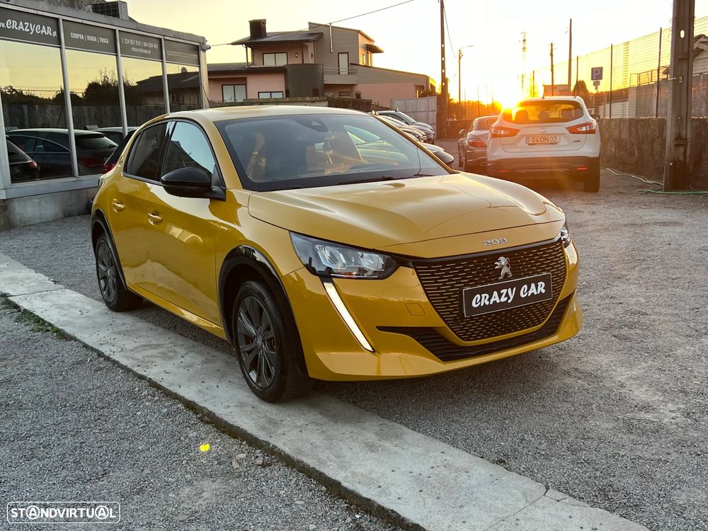 Peugeot e-208 Allure Pack - 3