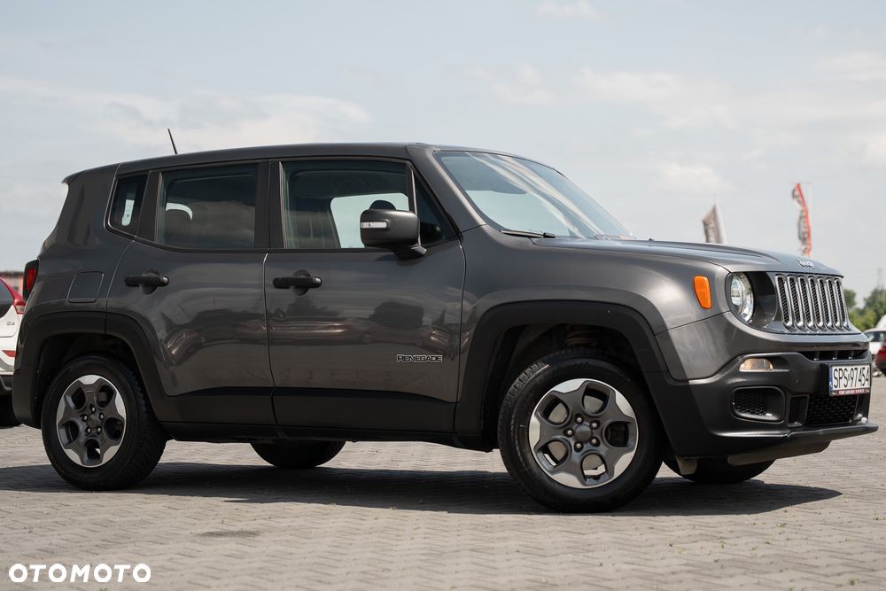 Jeep Renegade 1.6 E-TorQ Sport FWD - 8