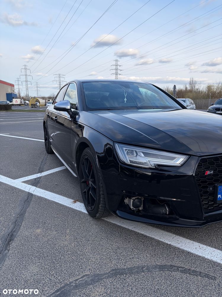 Audi S4 Limousine - 3