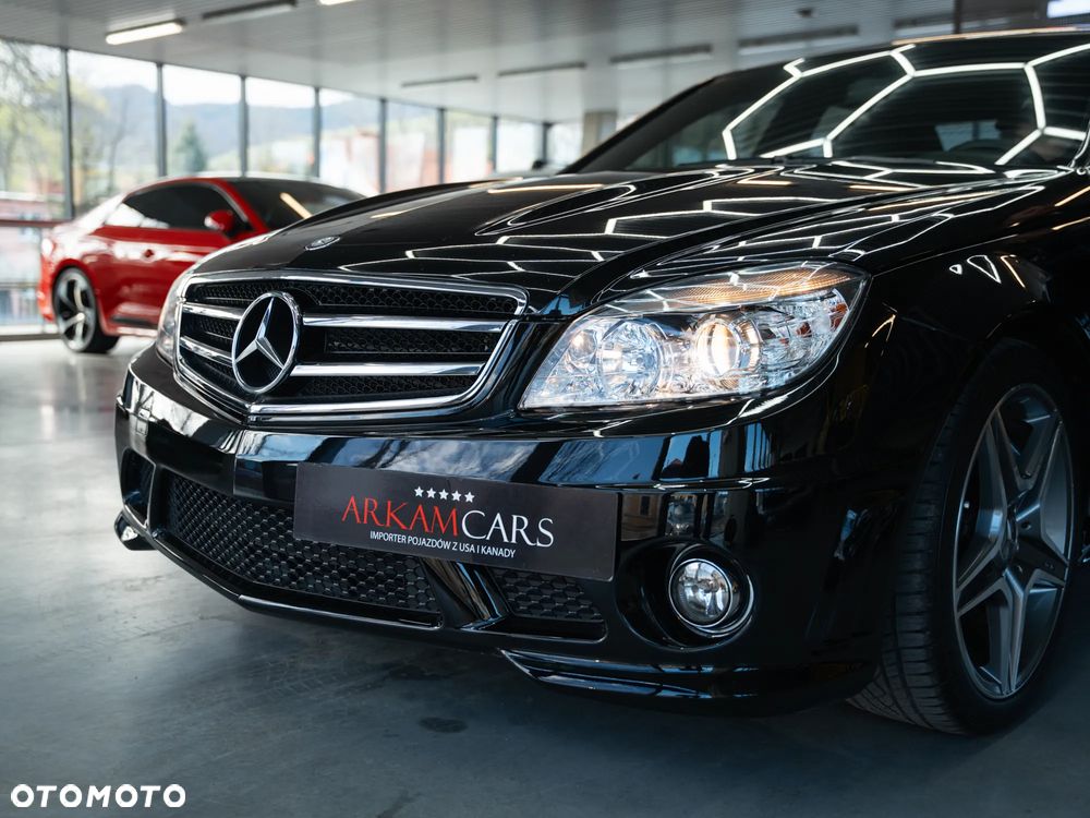 Mercedes-Benz Klasa C 63 AMG - 4