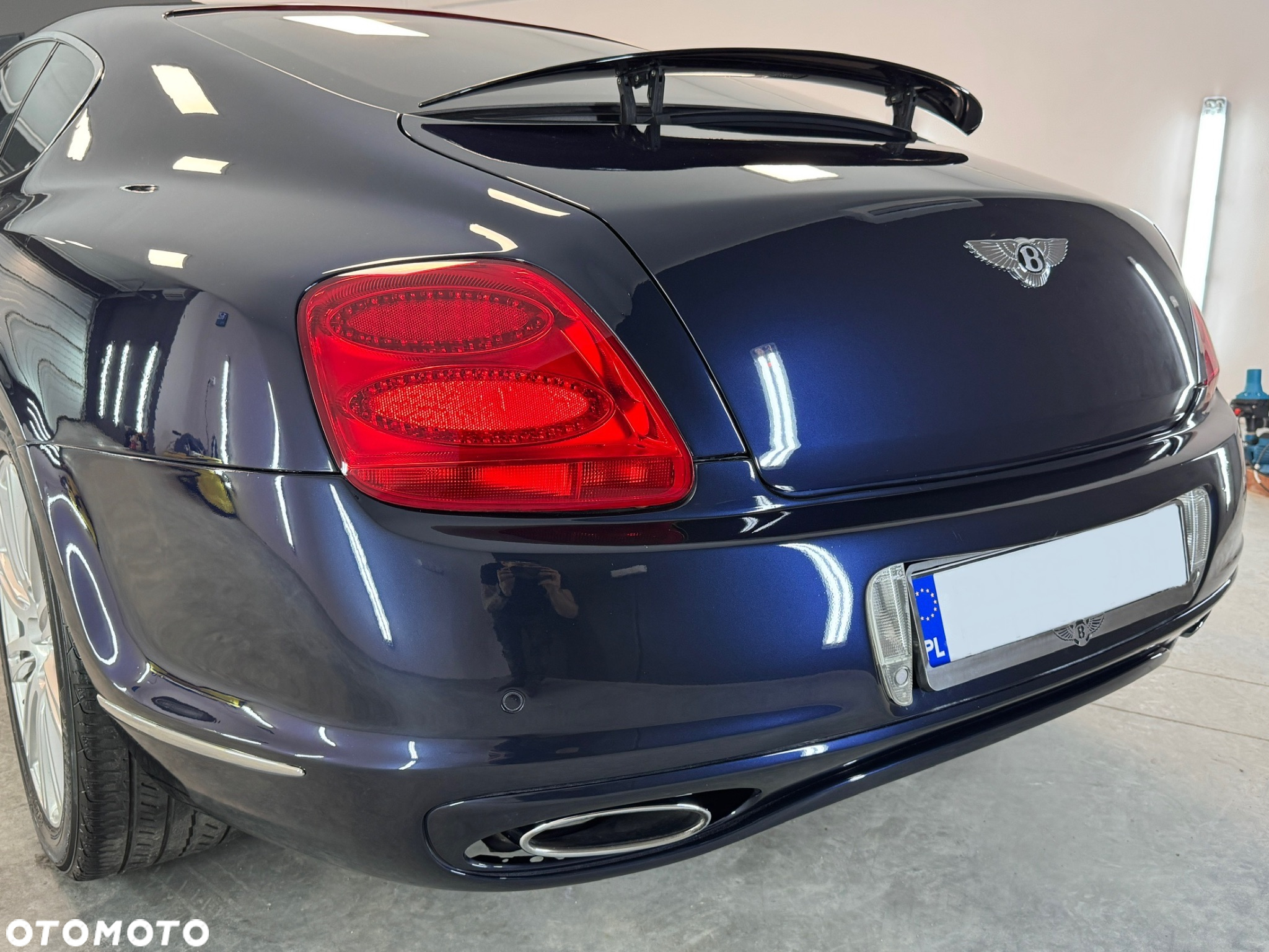 Bentley Continental GT - 14