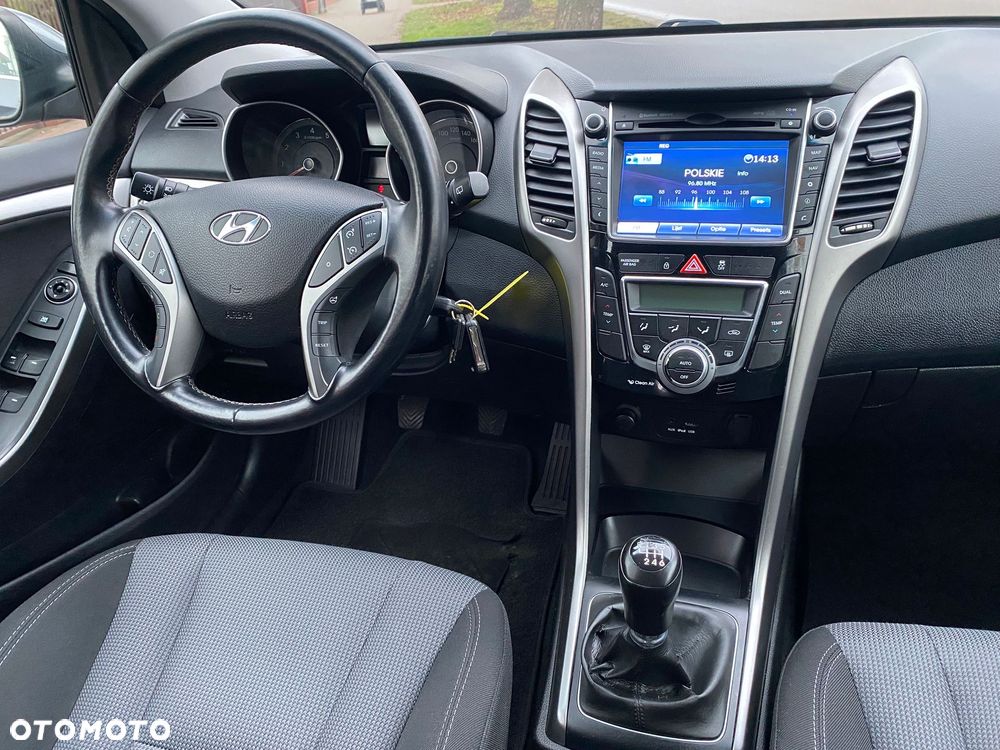 Hyundai i30 blue 1.6 GDI Trend - 4