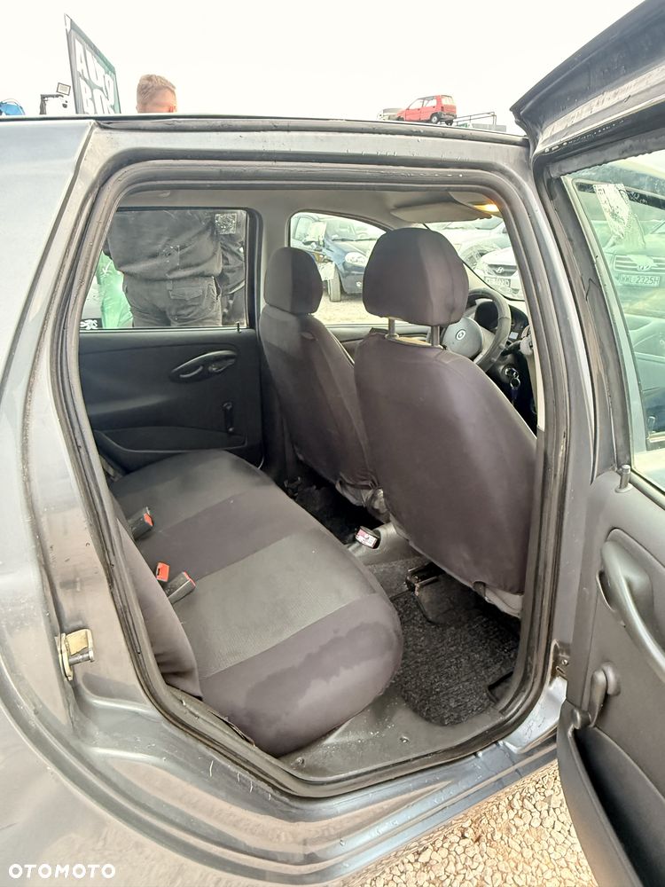 Fiat Punto - 6