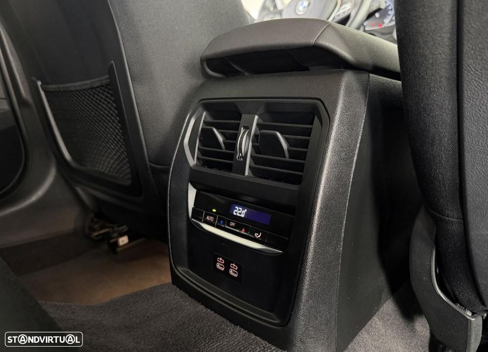 BMW 330 e Corporate Edition Auto - 43