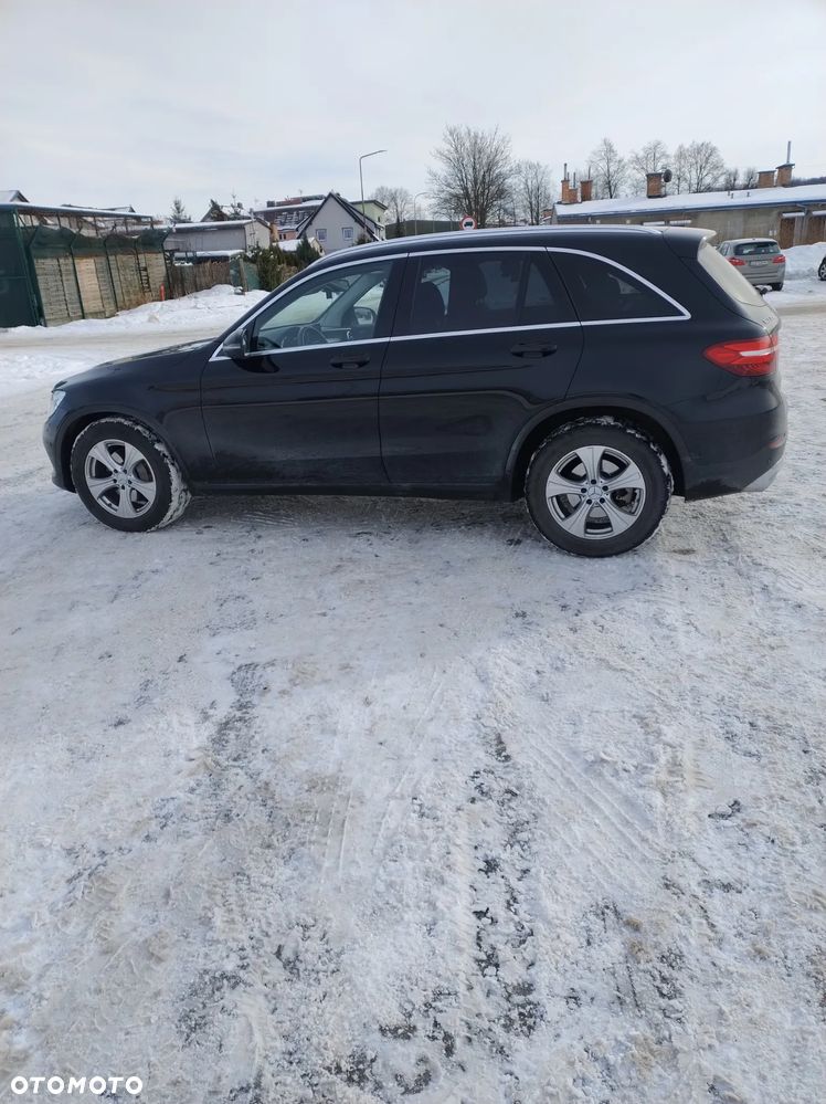 Mercedes-Benz GLC - 9