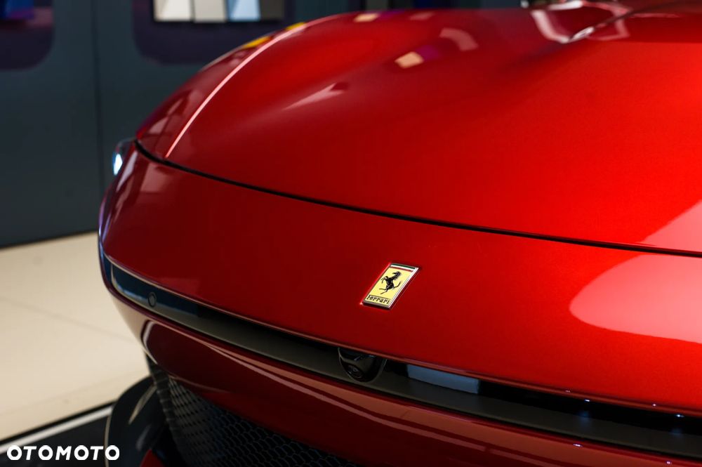 Ferrari Amalfi - 12