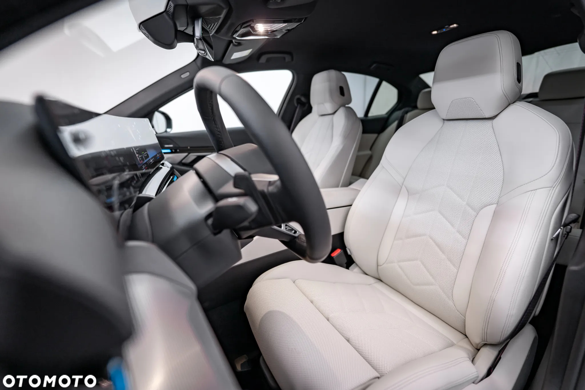 BMW Seria 5 - 35