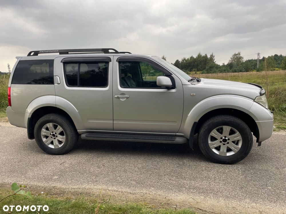 Nissan Pathfinder 2.5 dCi White Elements - 4