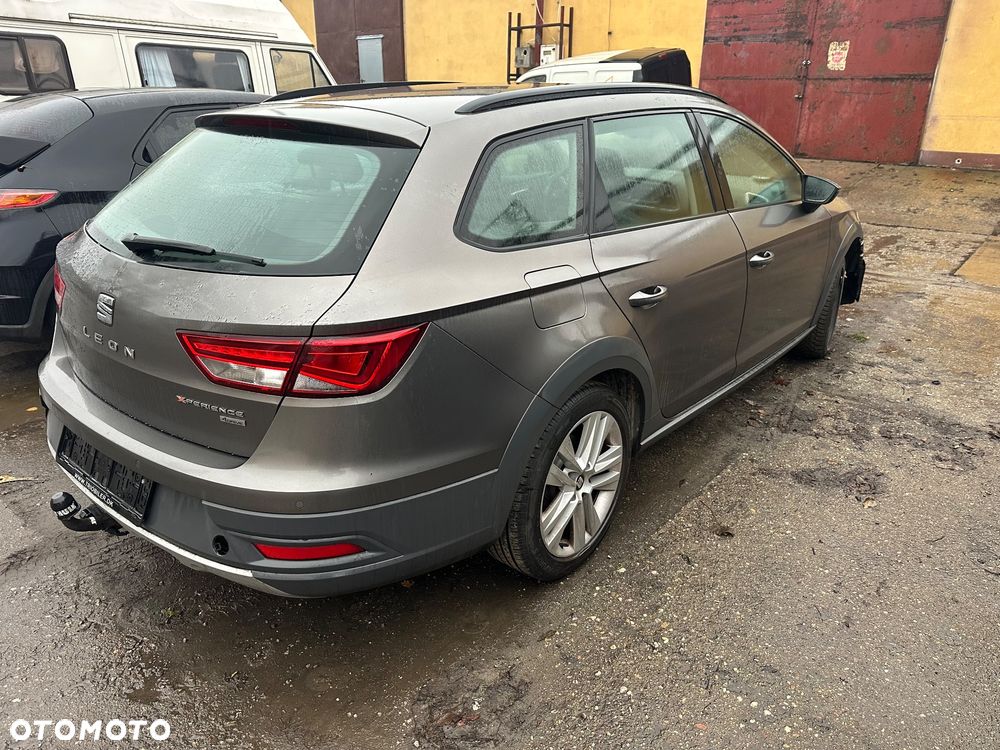 Seat Leon 2.0 TDI Start&Stop 4Drive DSG X-Perience - 3