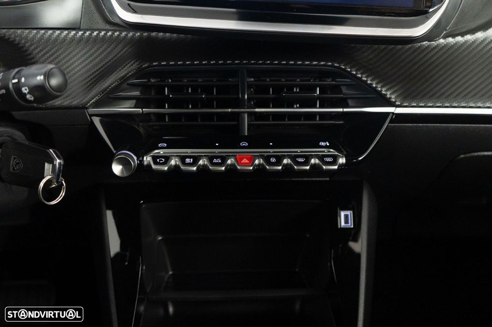 Peugeot 2008 1.2 Hybrid Style e-DCS6 - 16