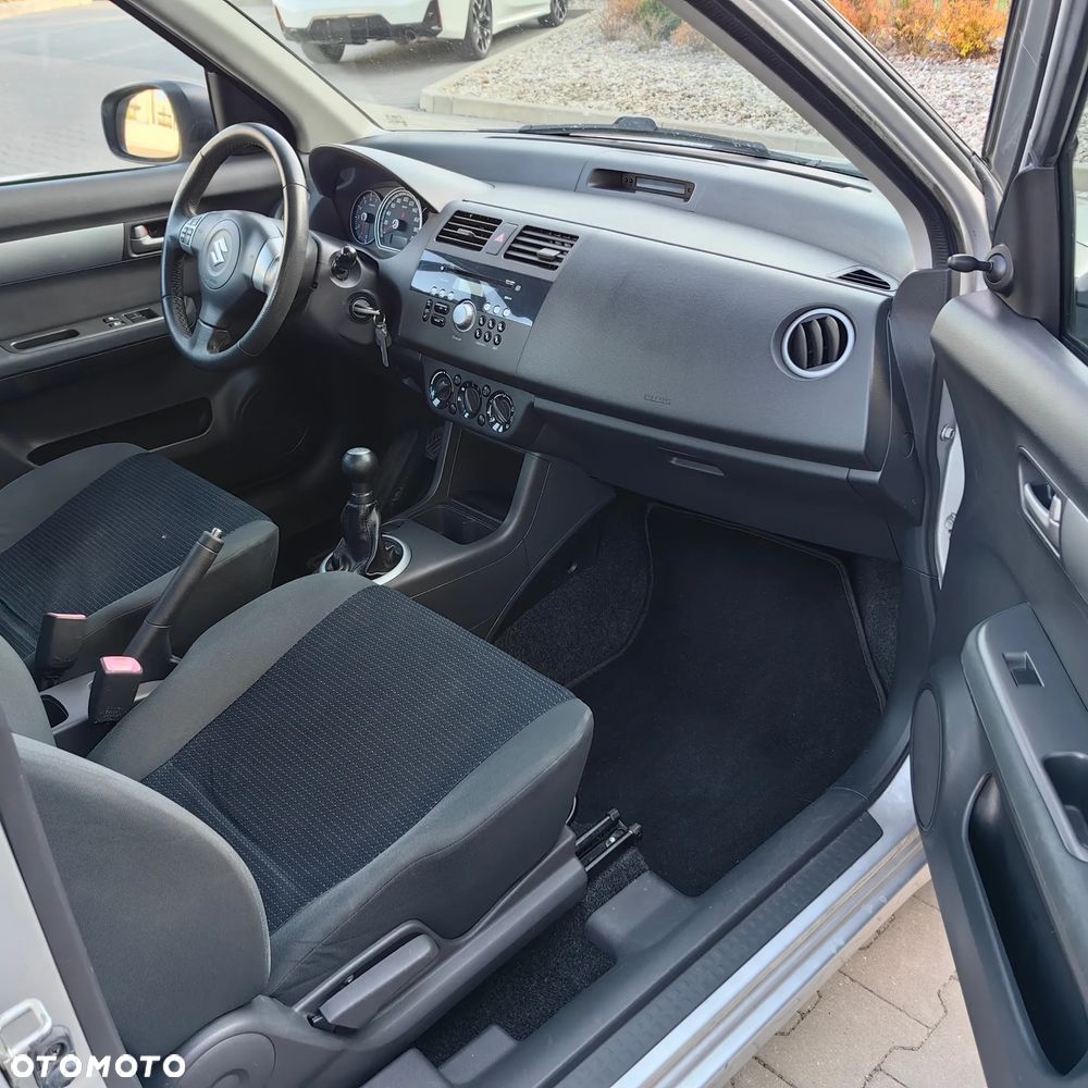 Suzuki Swift 1.3 GLX / Comfort - 5