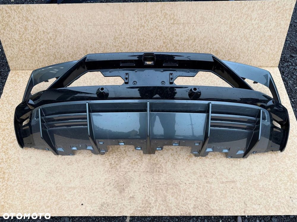 ZDERZAK LAMBORGHINI HURACAN EVO 2020-2023 ORYGINAŁ TYŁ - 1
