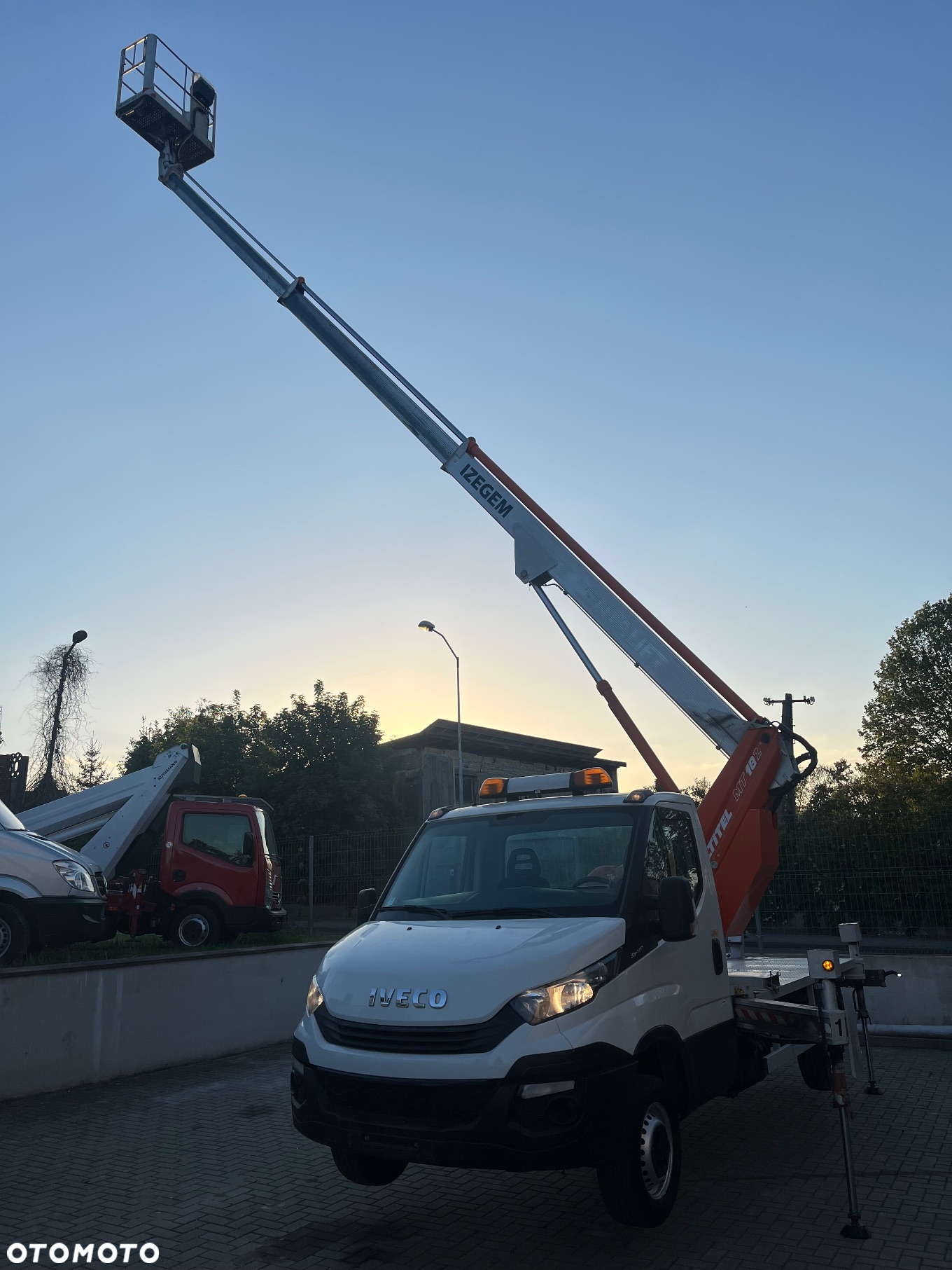 Iveco Podnośnik Koszowy Zwyżka 18 metrów Multitel MT182 Kosz 250KG!!! 13 M w Bok ! UDT BDB Stan jak Wumag Ruthmann GSR - 14
