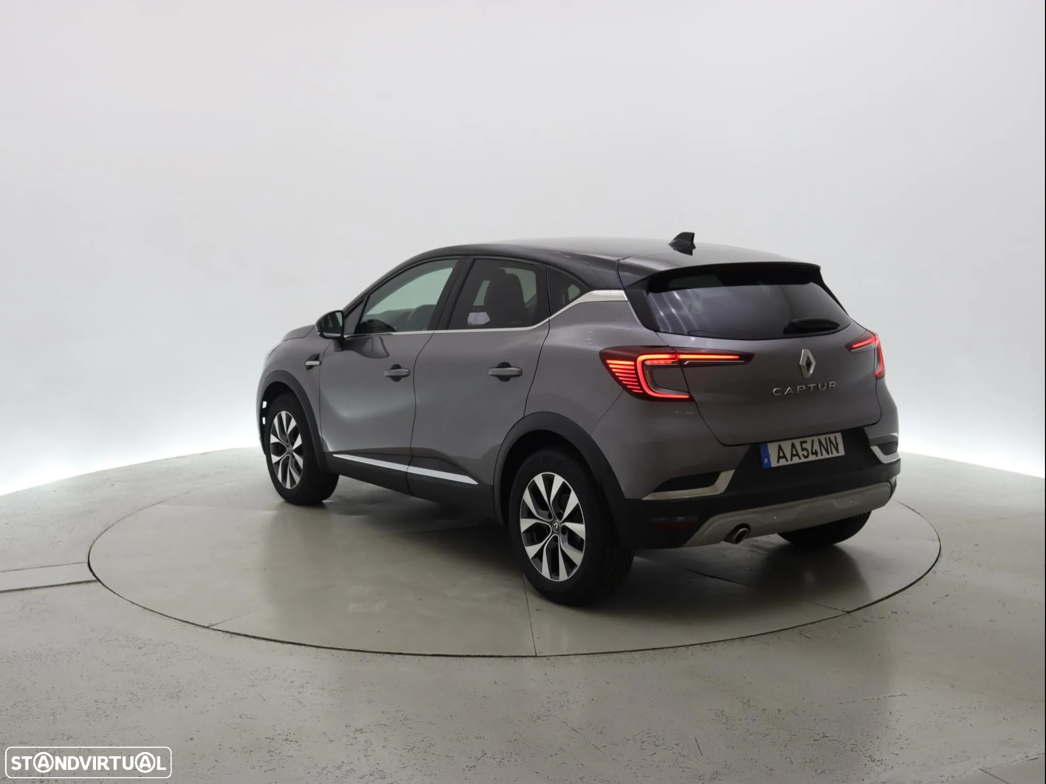 Renault Captur 1.5 dCi Exclusive EDC - 4
