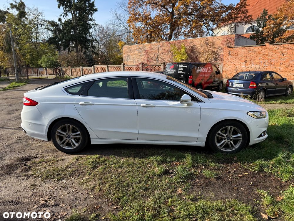 Ford Mondeo 2.0 TDCi Titanium PowerShift - 3