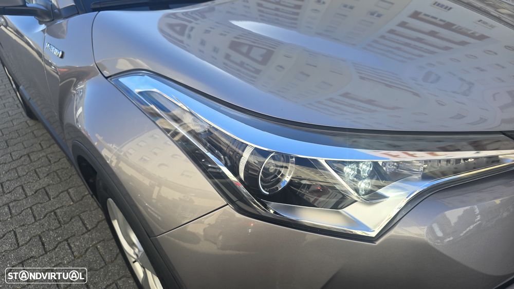Toyota C-HR 1.8 HSD Comfort+P.Style - 29