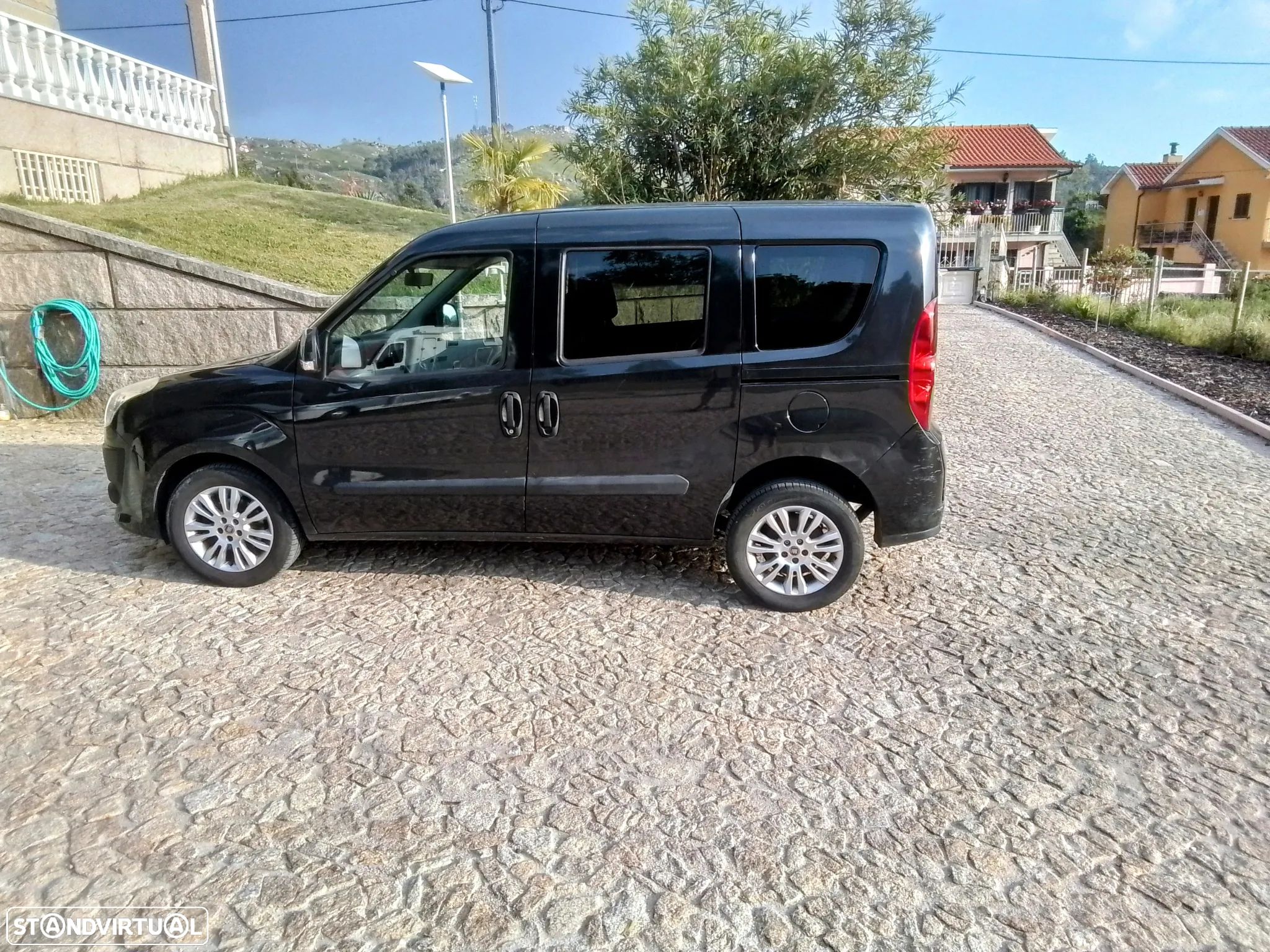 Fiat Doblo 1.6 16V Multijet Lounge - 1