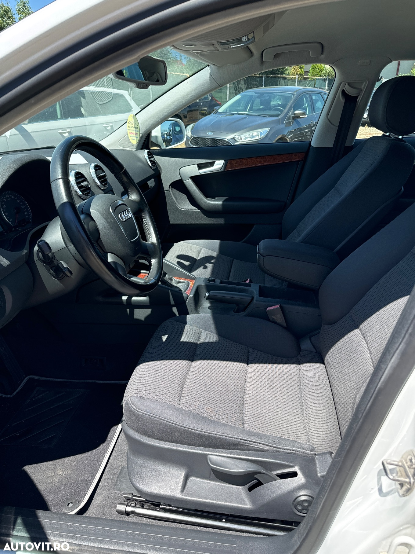 Audi A3 2.0 TDI Sportback DPF quattro Attraction - 12