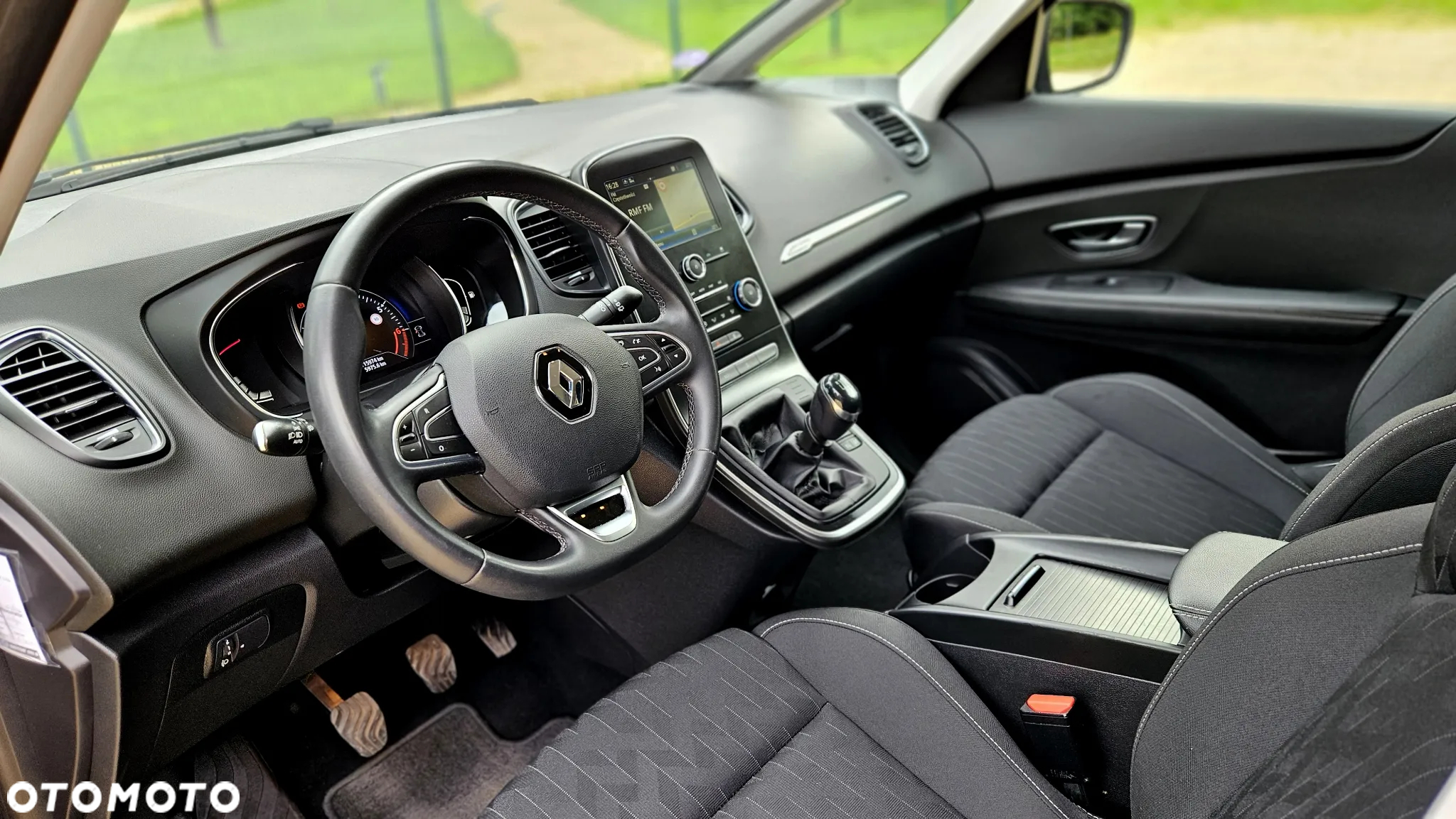 Renault Grand Scenic ENERGY TCe 115 LIMITED - 5