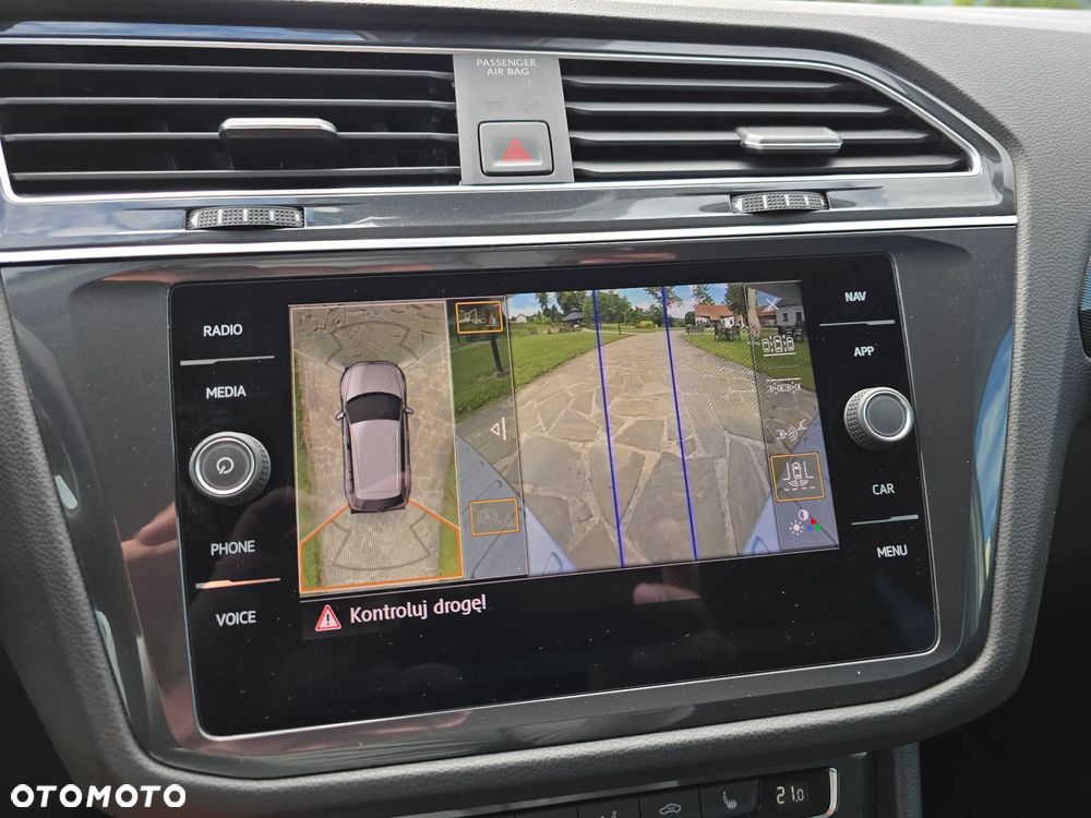 Volkswagen Tiguan 2.0 TDI SCR R-Line - 23