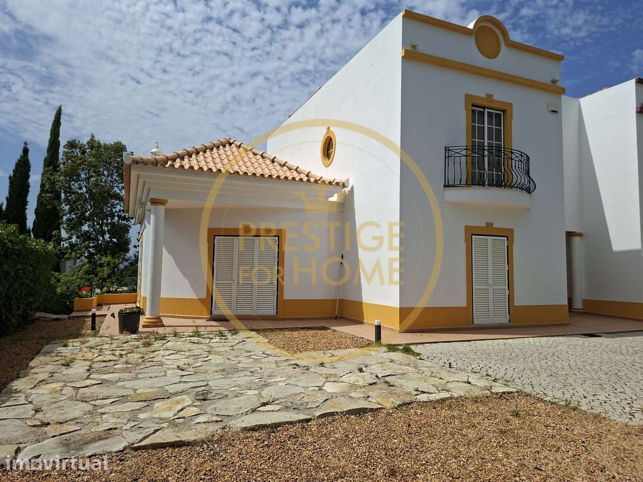 Moradia T3+1, próxima do centro de Faro - Grande imagem: 2/60