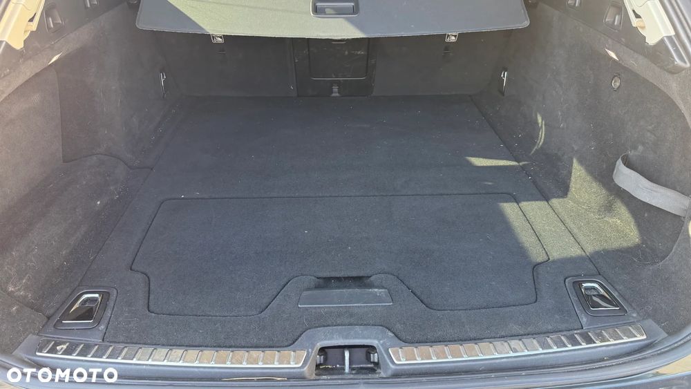 Volvo V90 Cross Country D5 AWD - 18