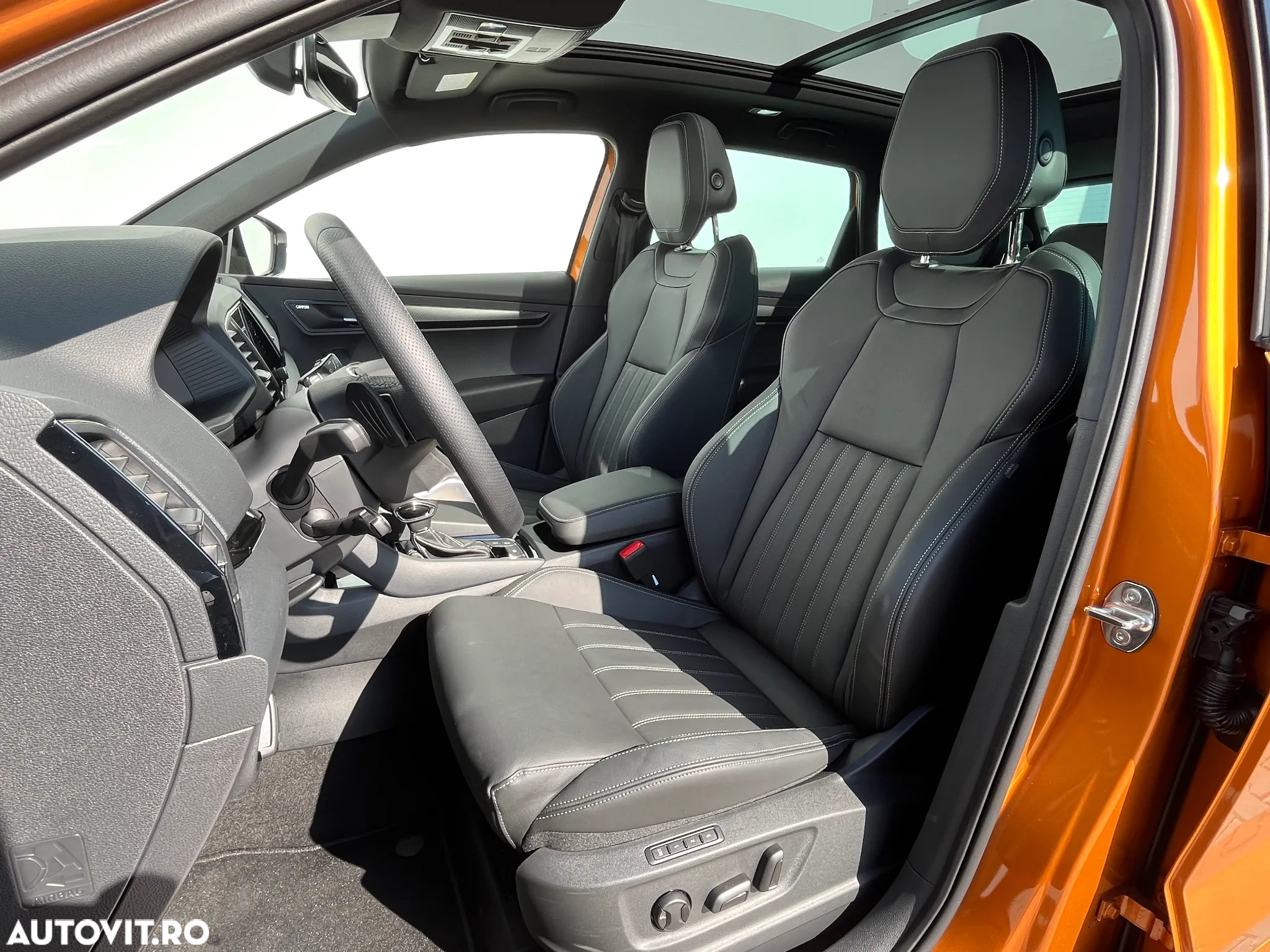 Skoda Karoq 2.0 TDI 4X4 DSG Sportline - 9