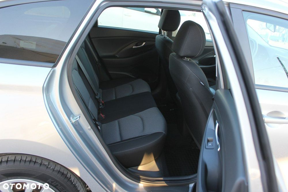 Hyundai i30 - 13