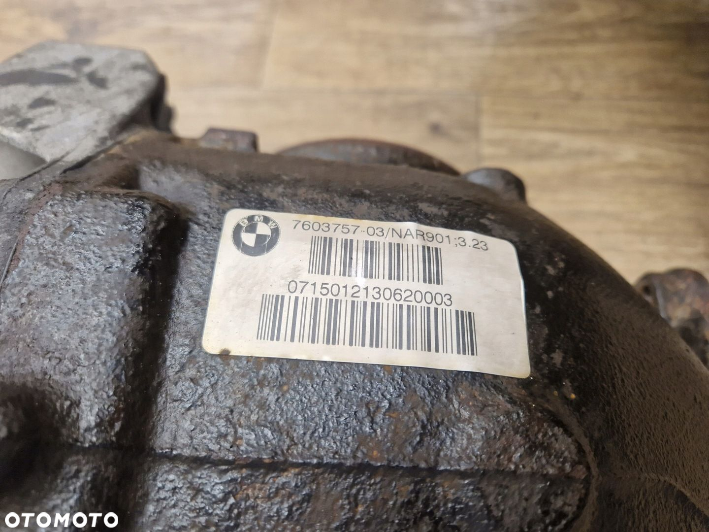 BMW MOST DYFER TYŁ TYLNY DYFERENCJAŁ 3.23 F30 F31 F32 F33 F34 F36 7603757 - 3