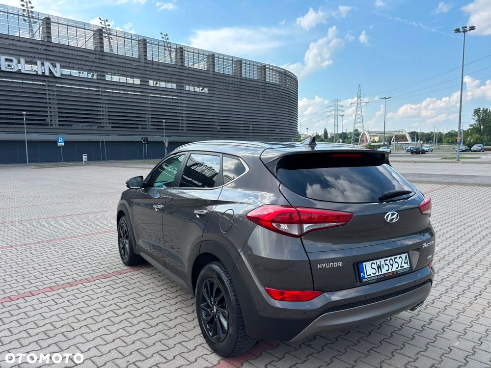 Hyundai Tucson 2.0 CRDi 4WD Passion Plus - 14